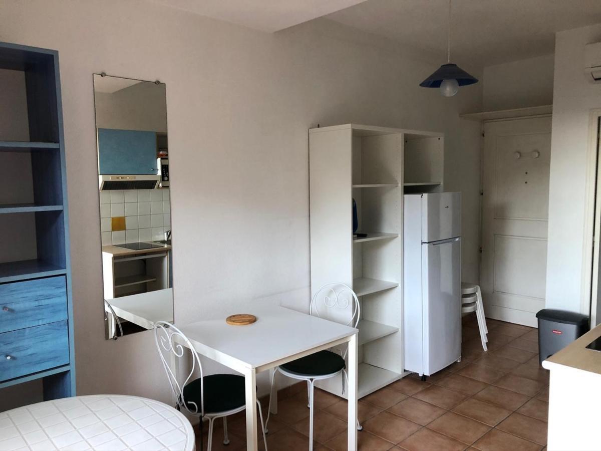 50M Plage T2 Grande Terrasse Vue Mer Climatise Piscine Chauffee, Parking Clos Gratuit Санари-сюр-Мер Екстериор снимка